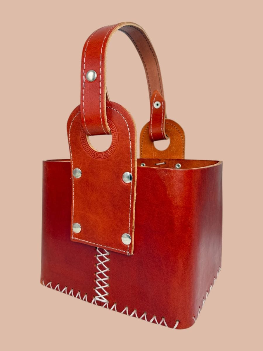 Matera de Cuero Vaqueta 4X4 Color Bordo, producto mayorista de Qué Mate